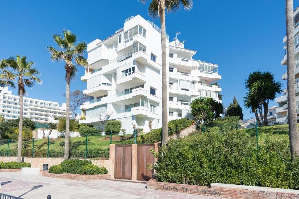 Ferienwohnung In Front Of Sea & Center Marbella Exterior foto