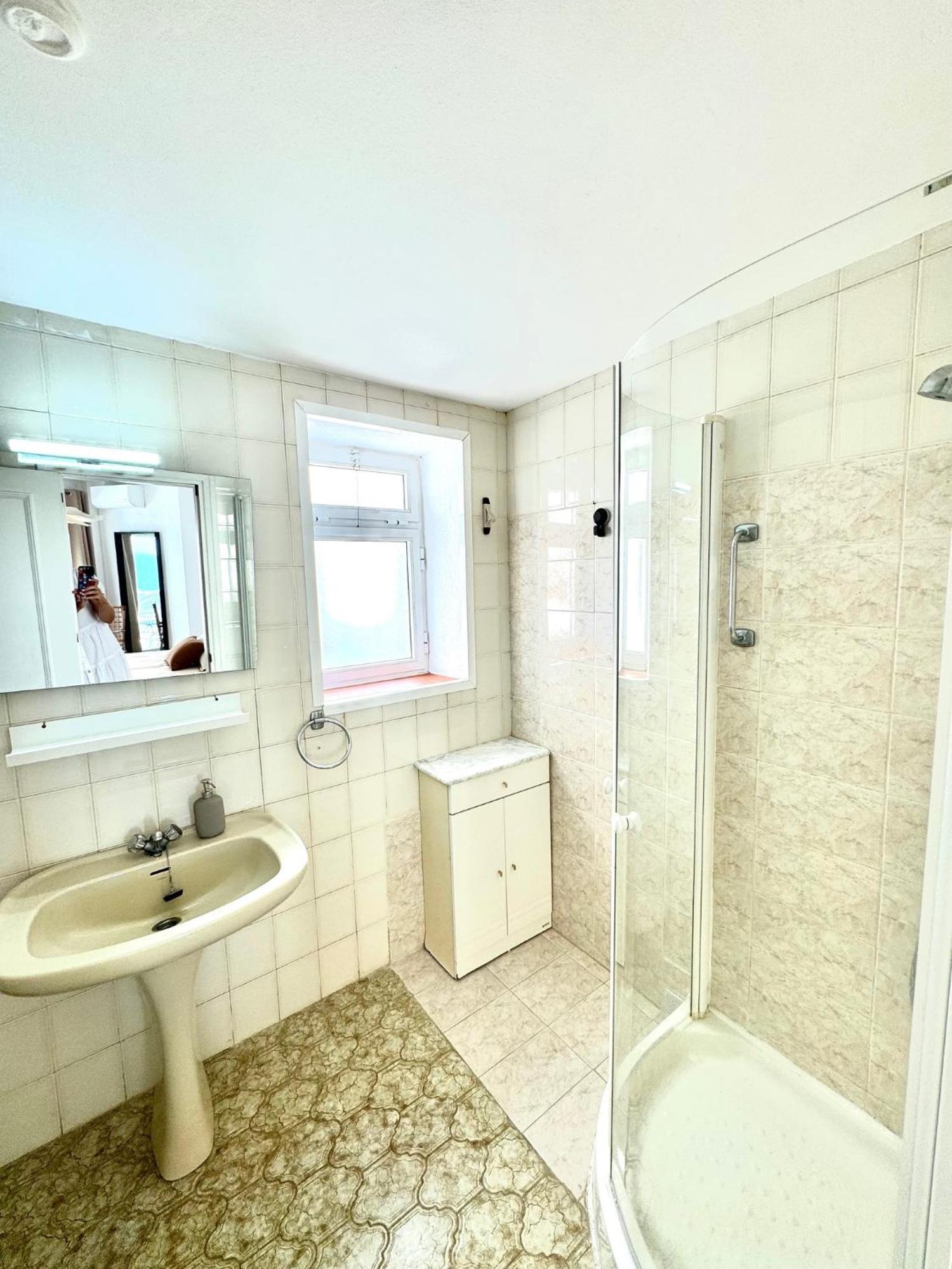 Ferienwohnung In Front Of Sea & Center Marbella Exterior foto